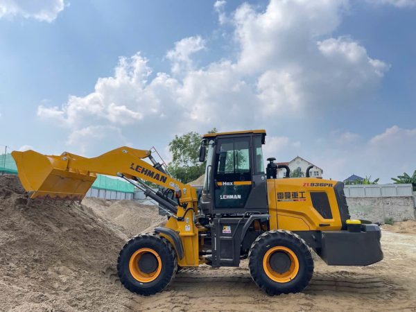 MÁY XÚC LẬT ZL936 GẦU XÚC 1.2 KHỐI