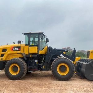 MÁY XÚC LẬT SHANTUI L55-B5